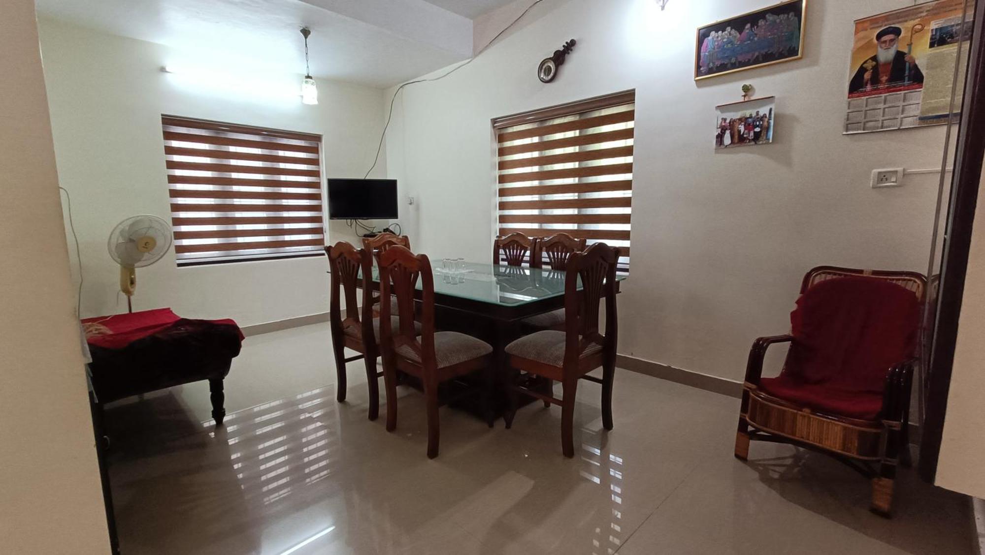 Mom'S Villa Nedumbassery Exterior foto
